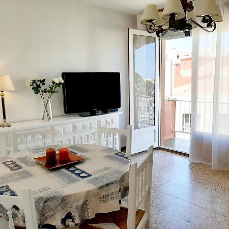Apartamentos Franch L'L'Hospitalet de l'Infant Exteriér fotografie