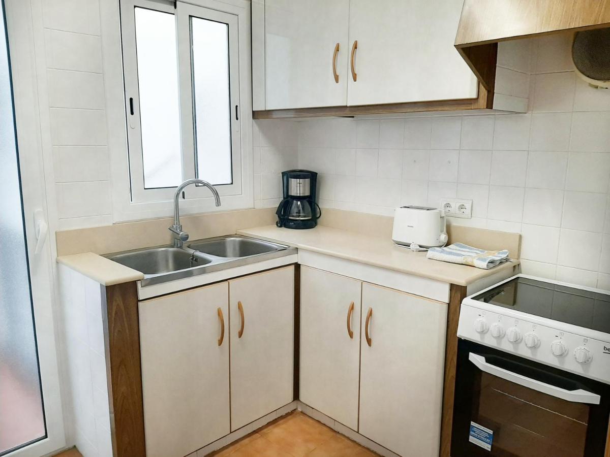 Apartamentos Franch L'L'Hospitalet de l'Infant Exteriér fotografie