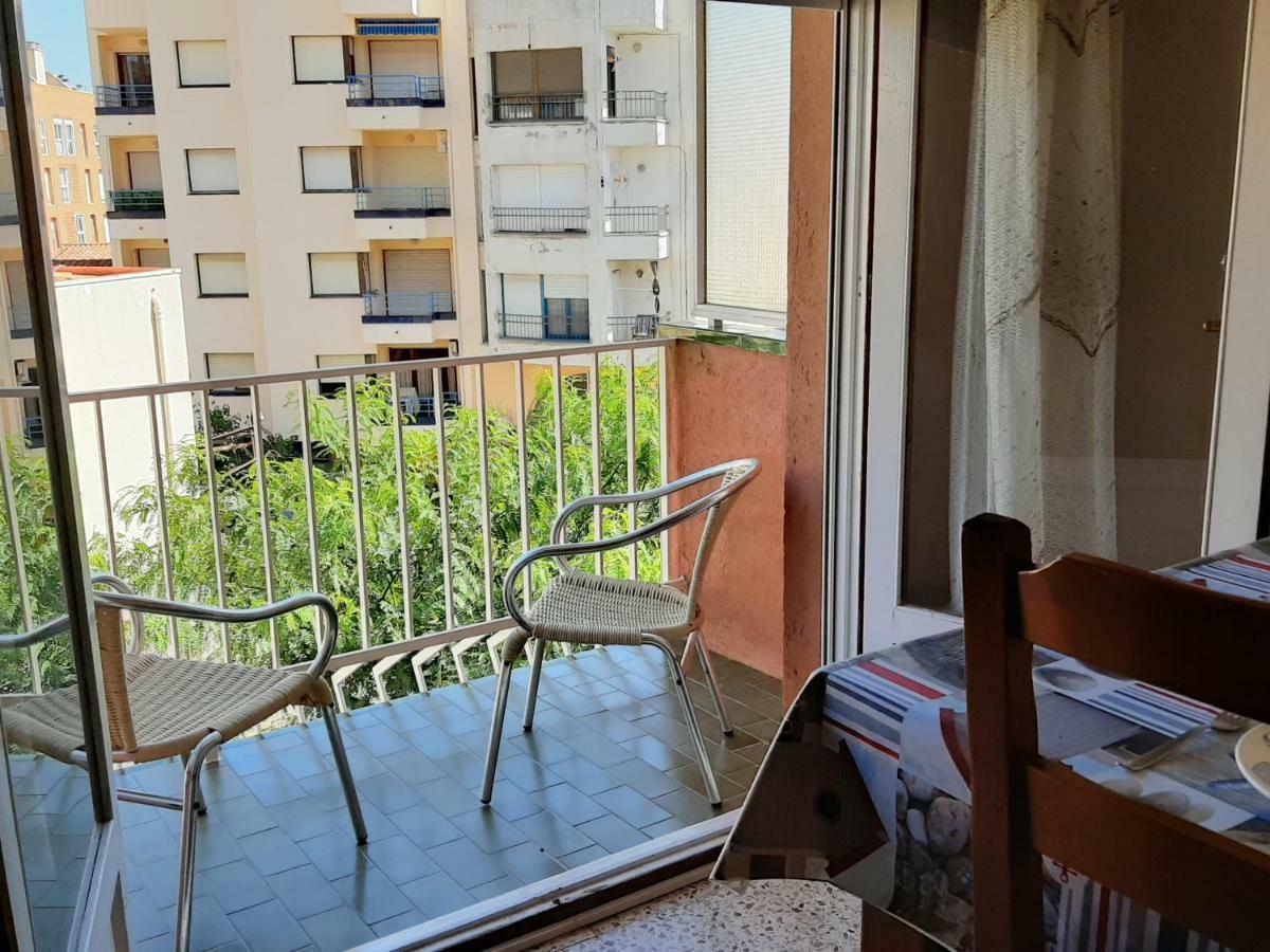 Apartamentos Franch L'L'Hospitalet de l'Infant Exteriér fotografie